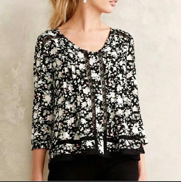 Anthropologie Tops - Anthropologie Maeve Floral lace peasant top